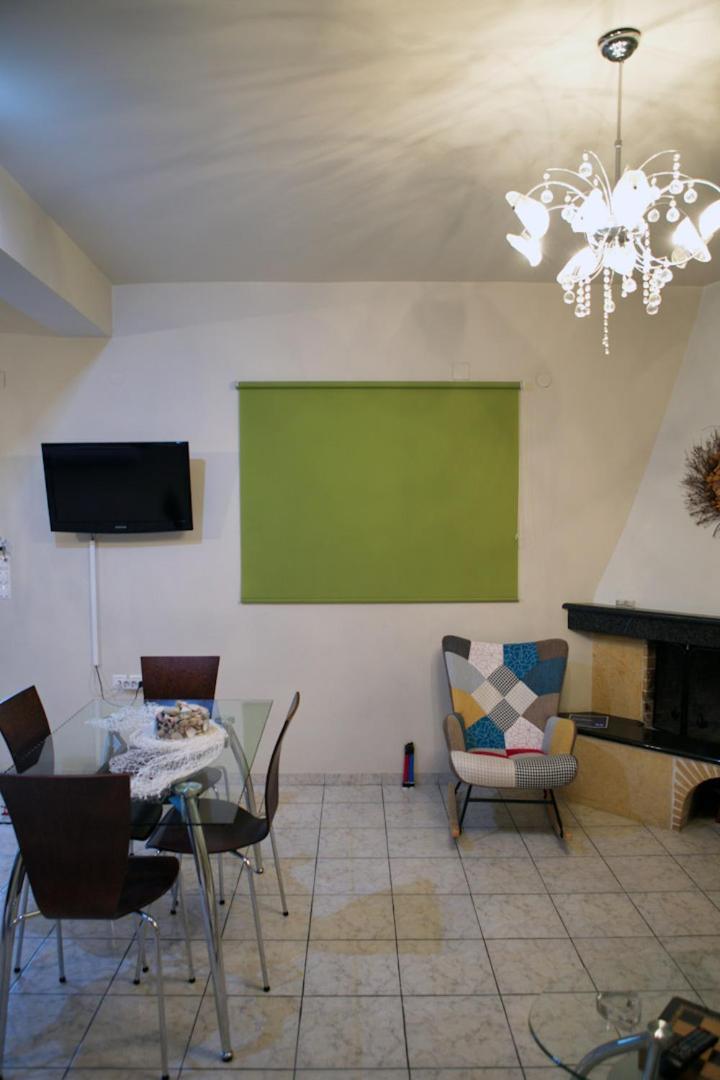 House With Sea Breeze-Anemelia Apartment Nafplio Bagian luar foto
